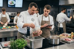 Moderné technológie teplej kuchyne